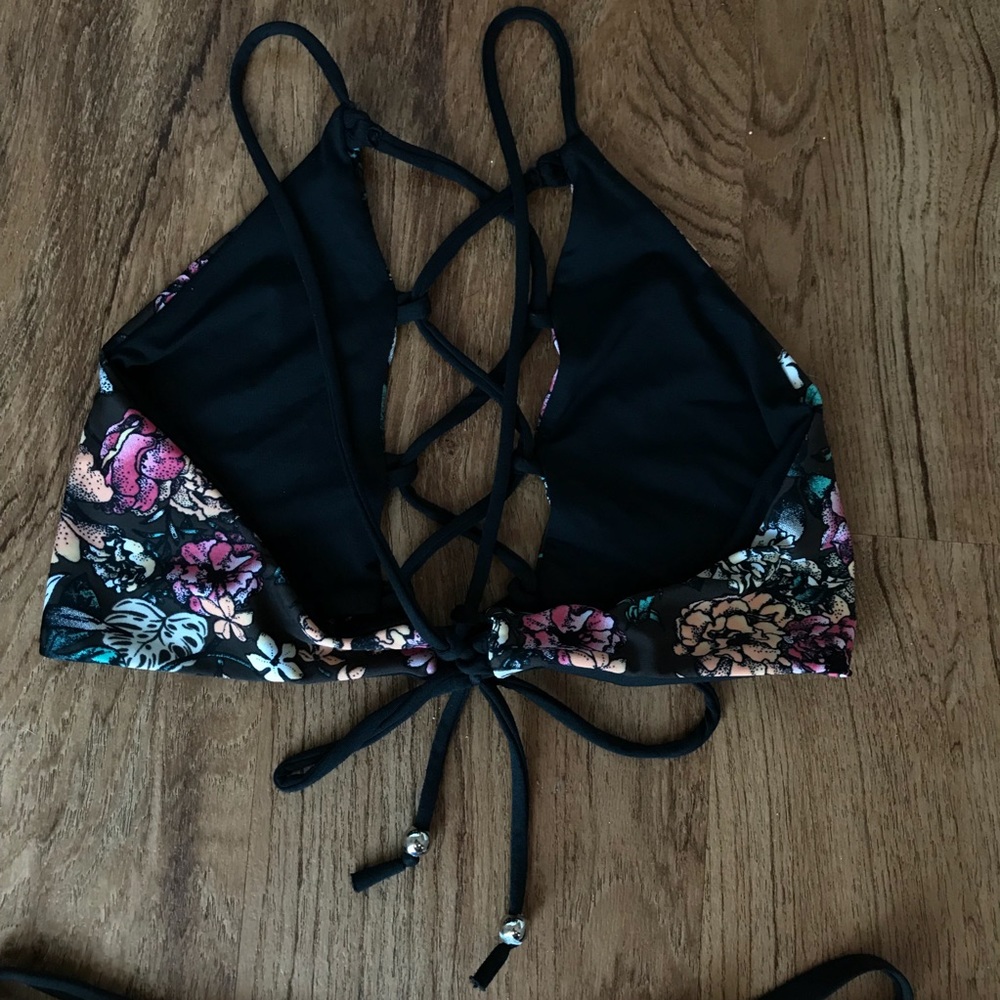 Bikini Top - Picture 4 of 4